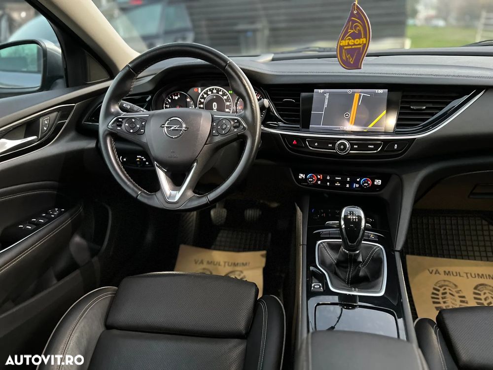 Opel Insignia Sports Tourer 1.6 ECOTEC Diesel Business Innovation - 23