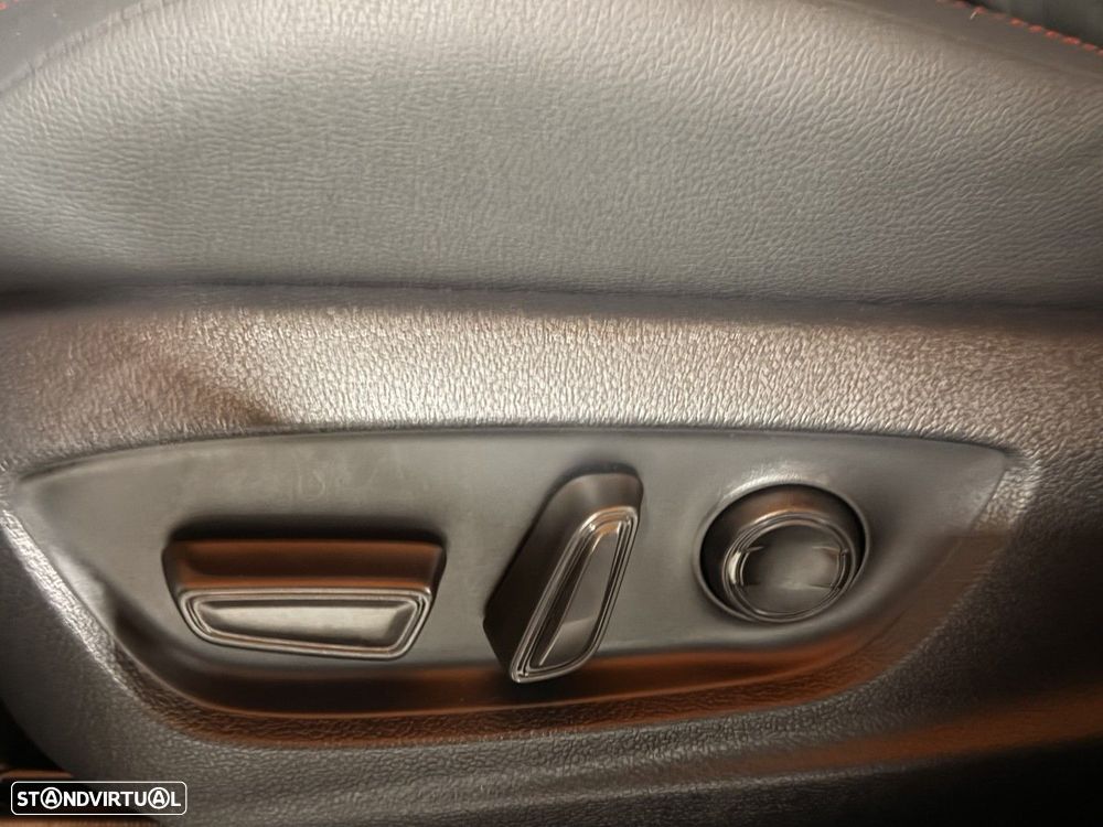 Toyota C-HR 2.0 HDF Plug-in GR Sport Premiere Edition - 22