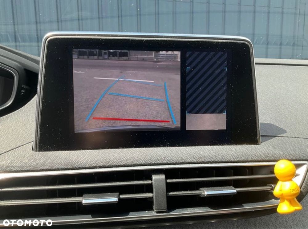 Peugeot 3008 1.2 PureTech Allure Pack S&S EAT8 - 11