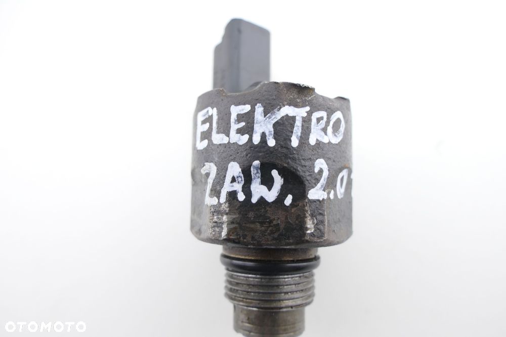 Elektrozawór FORD MONDEO MK4 2.0 TDCI - 4