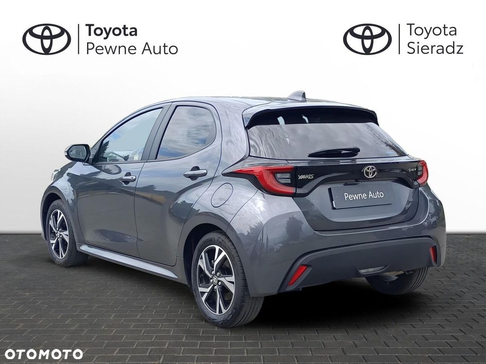Toyota Yaris Hybrid 1.5 Style - 8