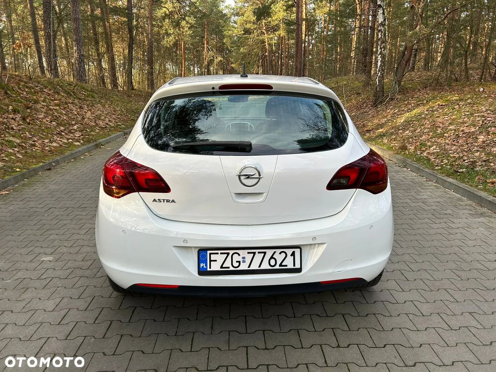 Opel Astra 1.6 Edition 111 Jahre - 5