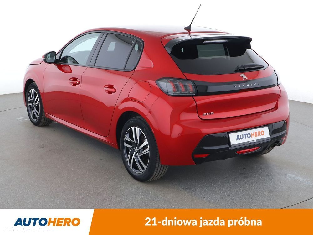 Peugeot 208 - 4