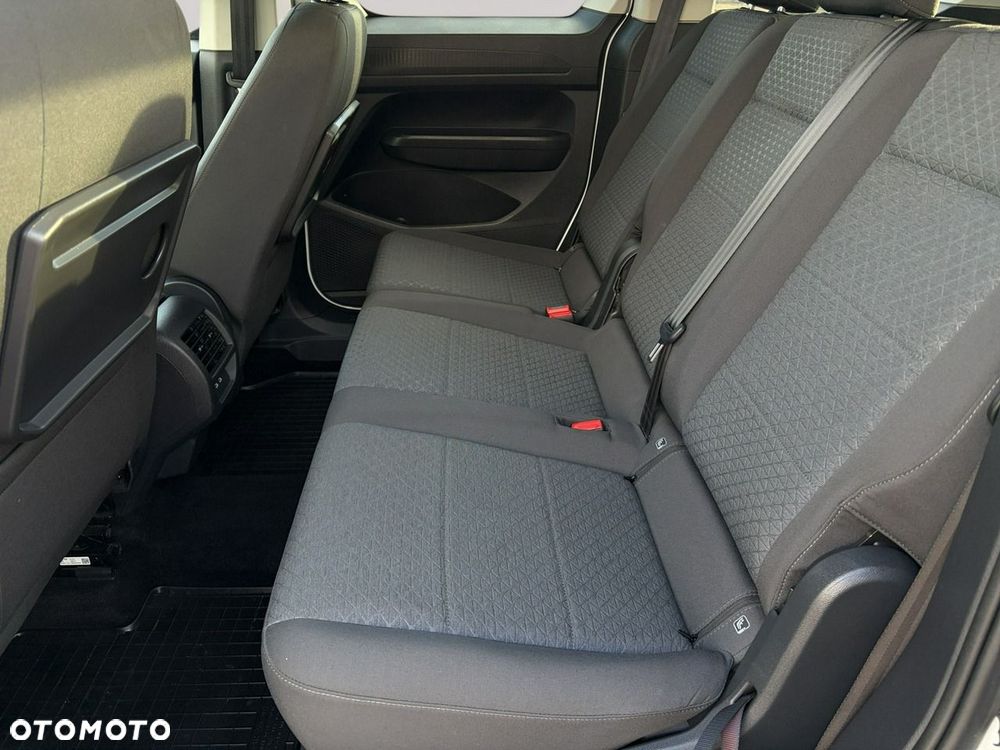 Ford Tourneo Connect 2.0 EcoBlue Titanium - 22