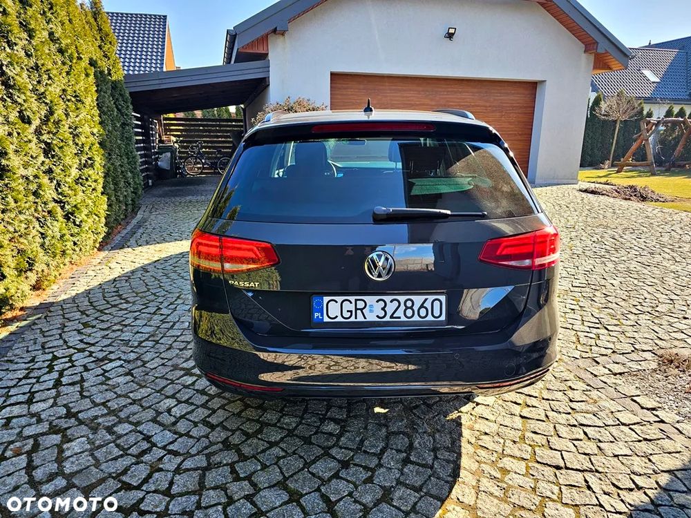 Volkswagen Passat - 9