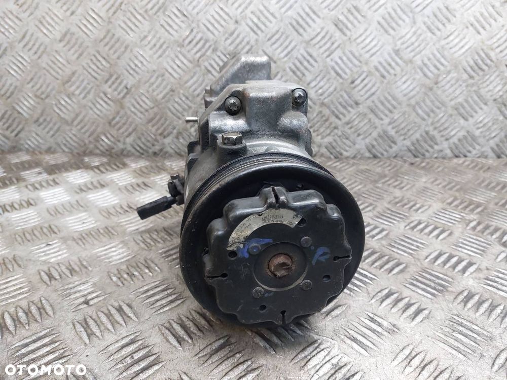 SPRĘŻARKA KLIMATYZACJI MERCEDES W168 A170 1.7 CDI A KLASA 447220-8365 - 3