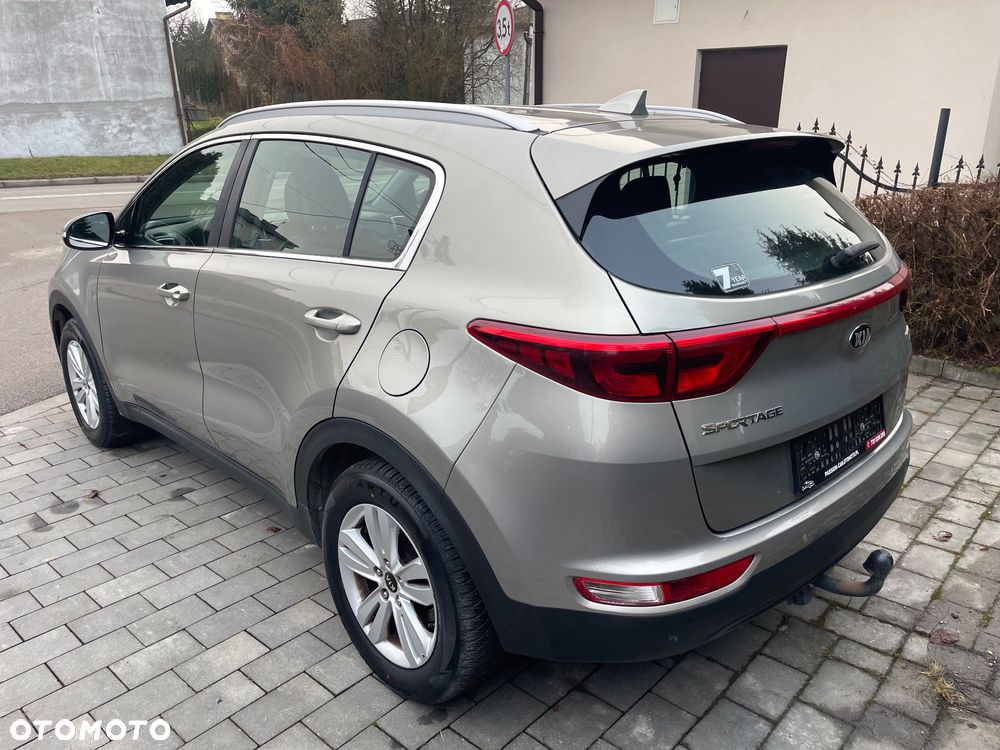 Kia Sportage 1.6 GDI 2WD Attract - 10