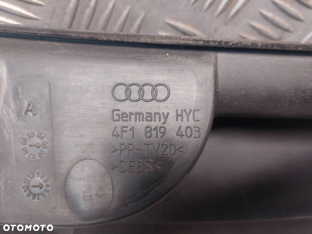 PODSZYBIE AUDI A6 C6 4F1819403 4F1819447 - 4