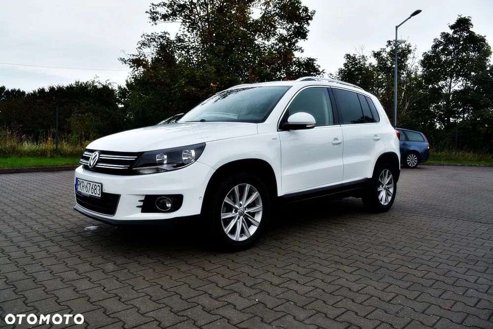 Volkswagen Tiguan 2.0 TDI DPF BlueMotion Technology Cup Sport & Style - 16