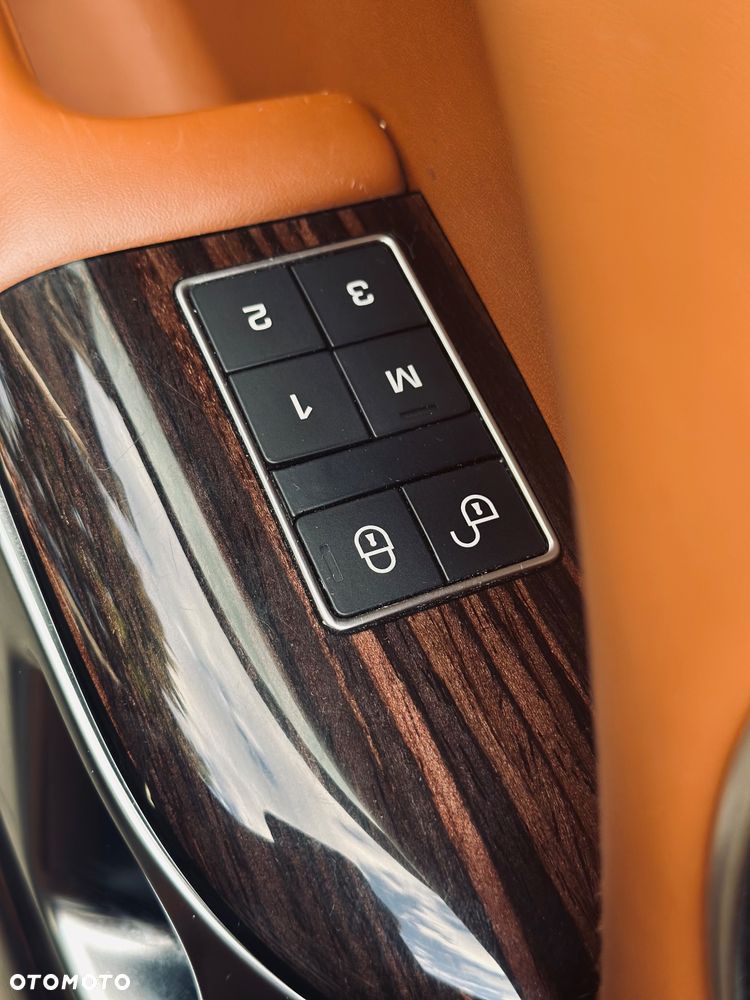 Land Rover Range Rover - 13