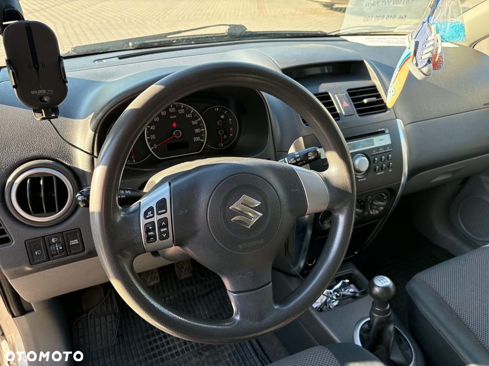 Suzuki SX4 1.6 VVT 4x4 Comfort - 5