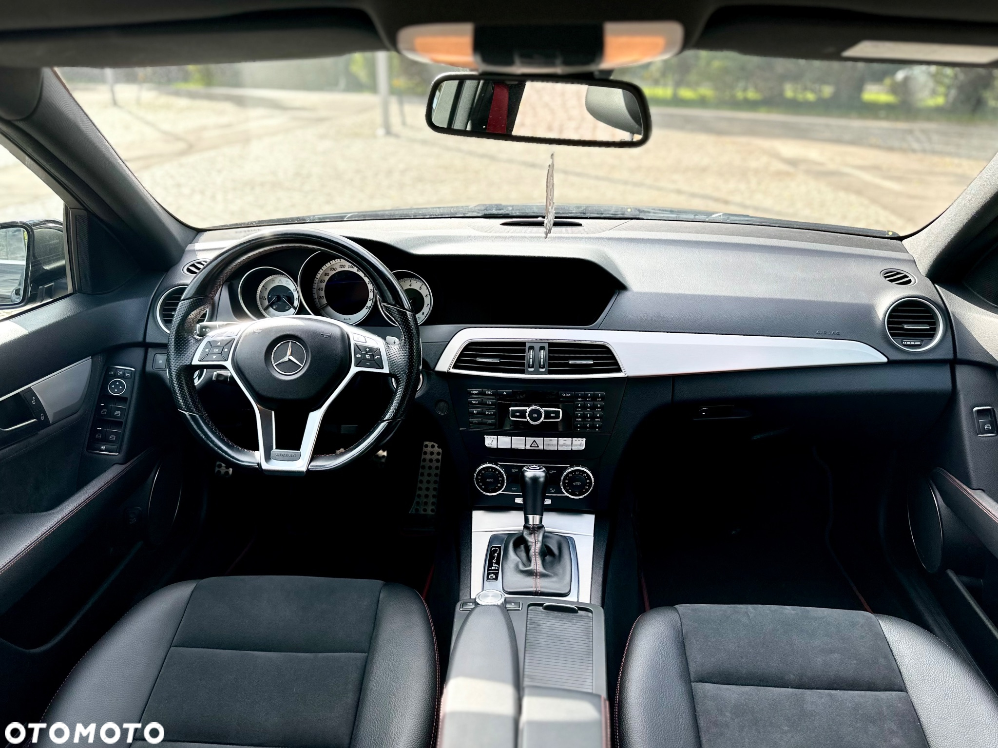 Mercedes-Benz Klasa C 250 T (BlueEFFICIENCY) 7G-TRONIC Avantgarde - 6
