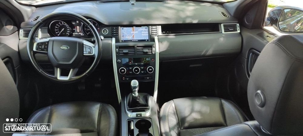 Land Rover Discovery Sport 2.0 eD4 HSE Luxury - 13