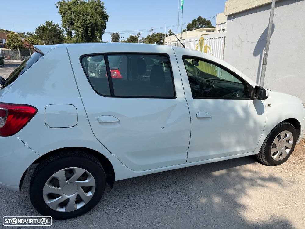 Dacia Sandero 1.2 16V Confort Bi-Fuel - 4