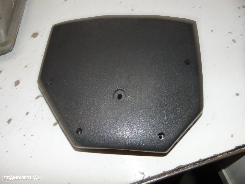 Peugeot 305 2 modelo oticas e + peças - 5