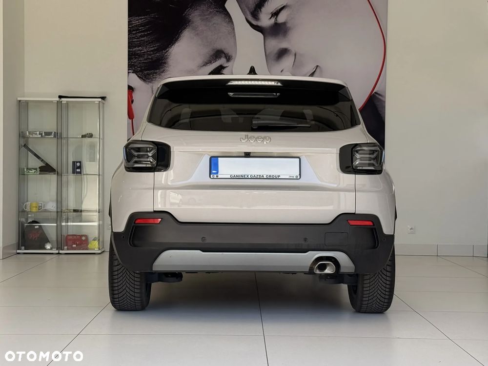 Jeep Avenger 1.2 GSE T3 Summit FWD - 6