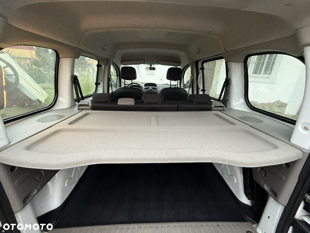 Renault Kangoo 1.6 8V 90 Happy Family - 35