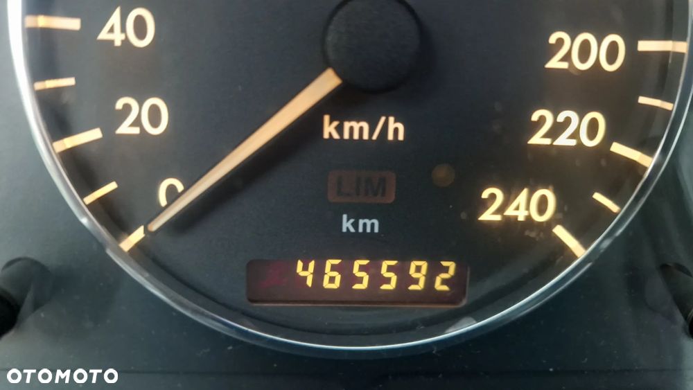 Mercedes-Benz ML - 18