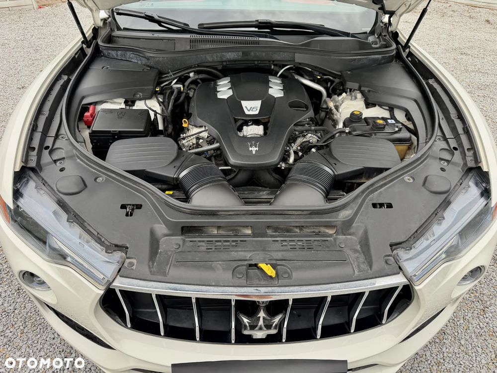 Maserati Levante S Q4 - 40
