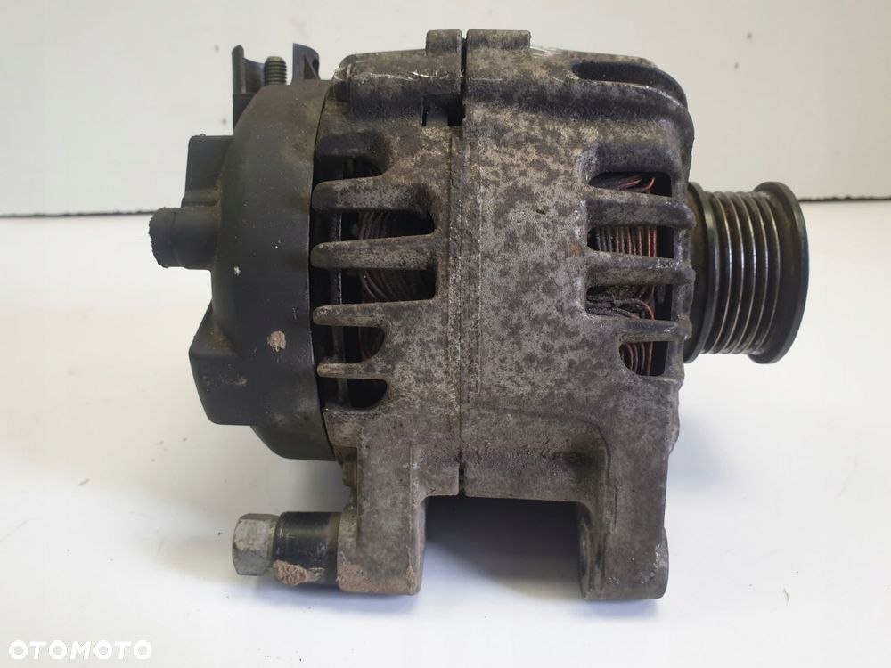 ALTERNATOR Volvo C30 D2 1.6 D _ 30659389 oryginał Alternator - 13