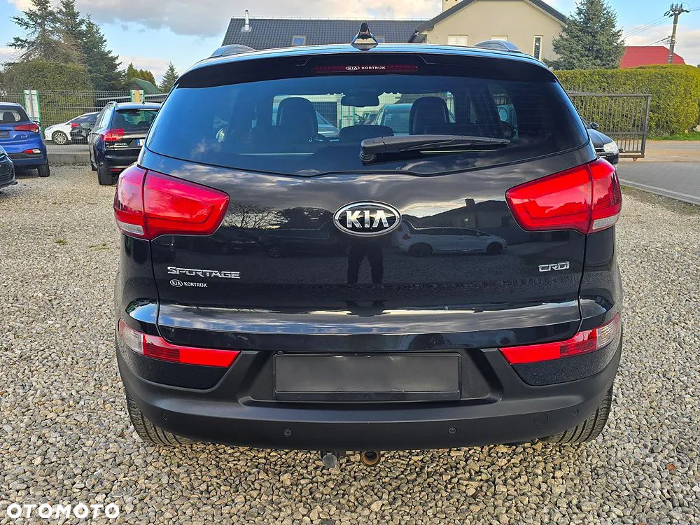 Kia Sportage 1.7 CRDI 2WD ISG Dream-Team Edition - 10