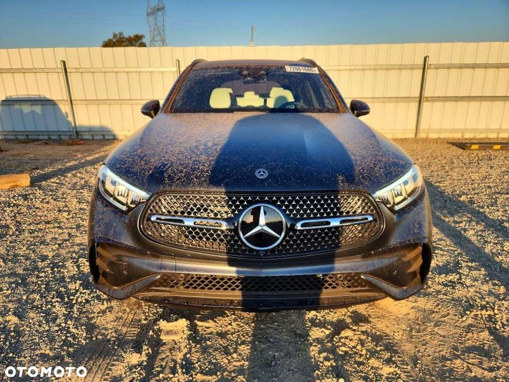 Mercedes-Benz GLC - 6