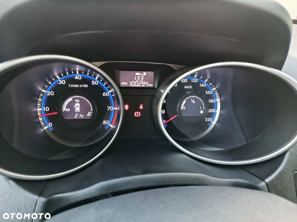 Hyundai ix35 blue 1.6 2WD Finale Silver - 8