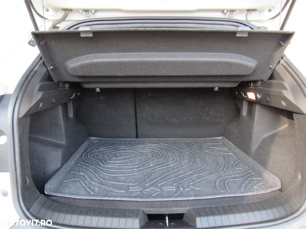 Dacia Duster 140 Journey - 9