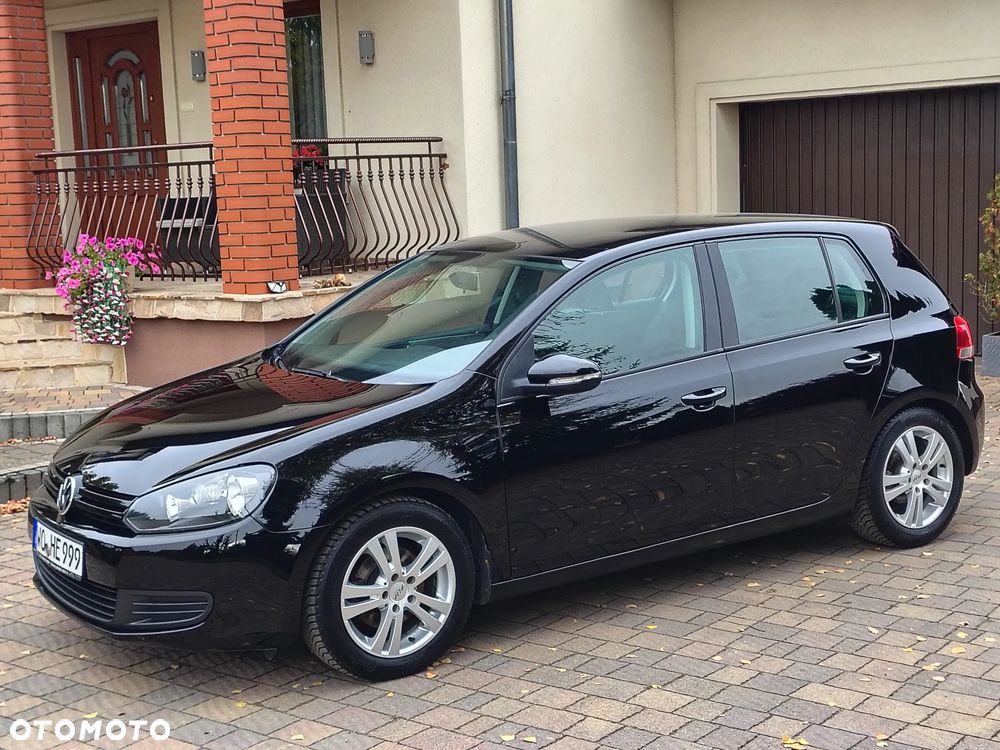Volkswagen Golf - 23