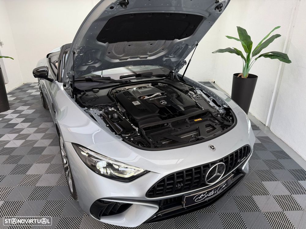 Mercedes-Benz SL 63 AMG 4Matic+ - 32