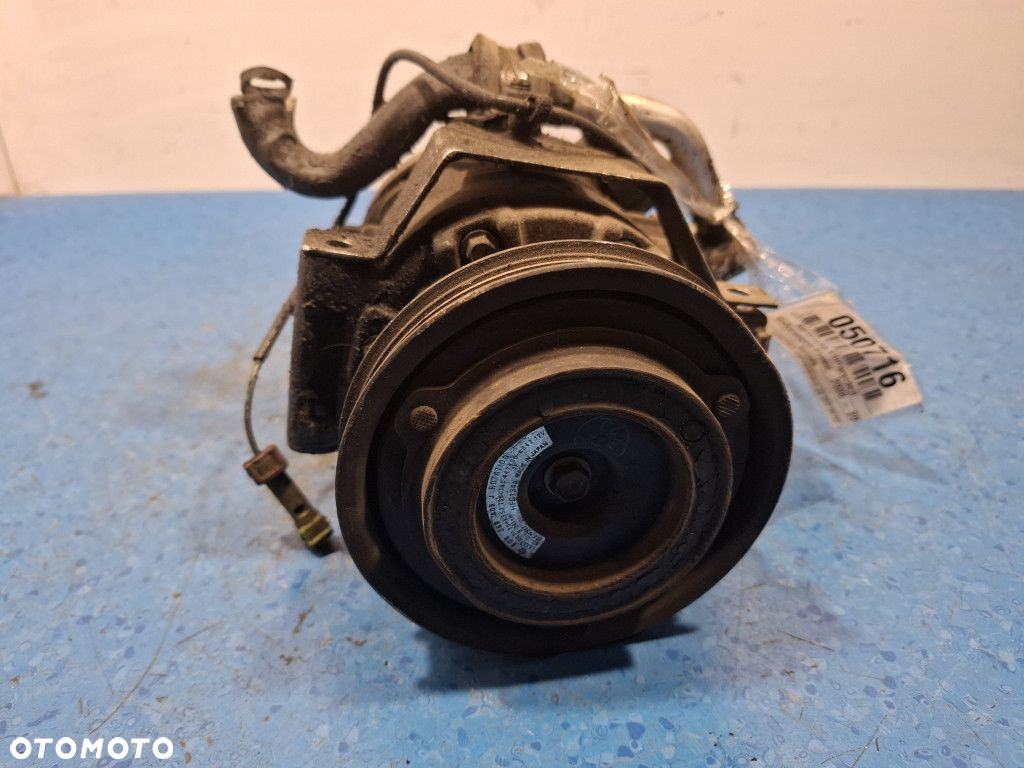 VW PASSAT B5 FL SPRĘŻARKA KLIMATYZACJI 8D0260808 1.9 TDI 130 - 7