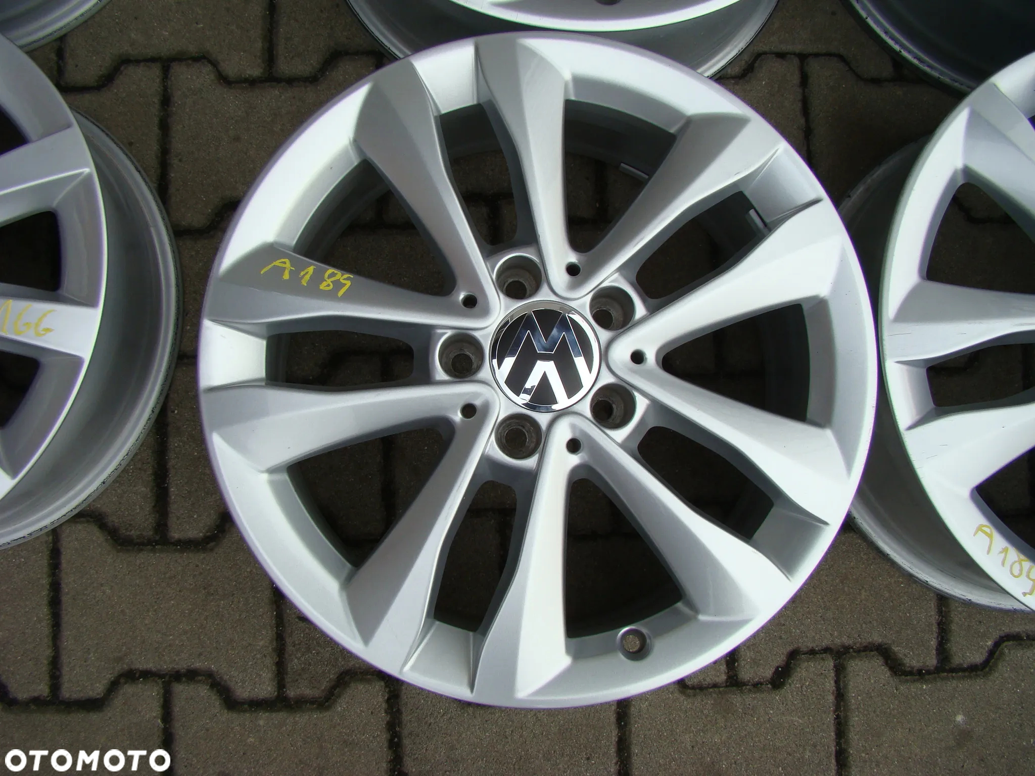 a184 5x112 VW Caddy Jetta Touran Golf V VI VII VIII Plus SportsVan Passat B7 B6 7jx17 - 4