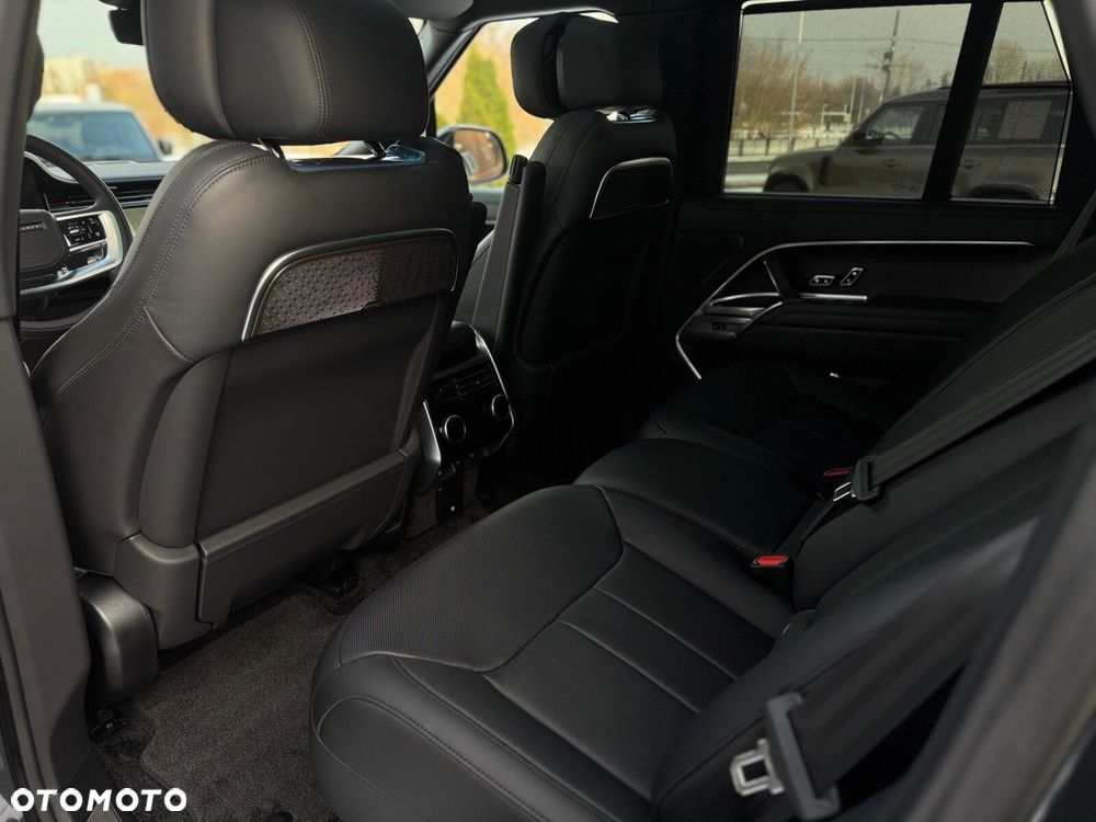 Land Rover Range Rover - 11