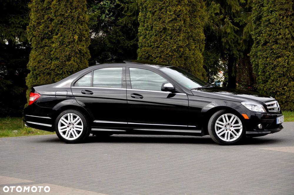 Mercedes-Benz Klasa C 300 7G-TRONIC SPORT EDITION - 9