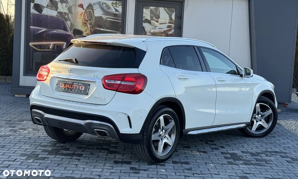 Mercedes-Benz GLA 200 (CDI) d 4Matic 7G-DCT AMG Line - 9