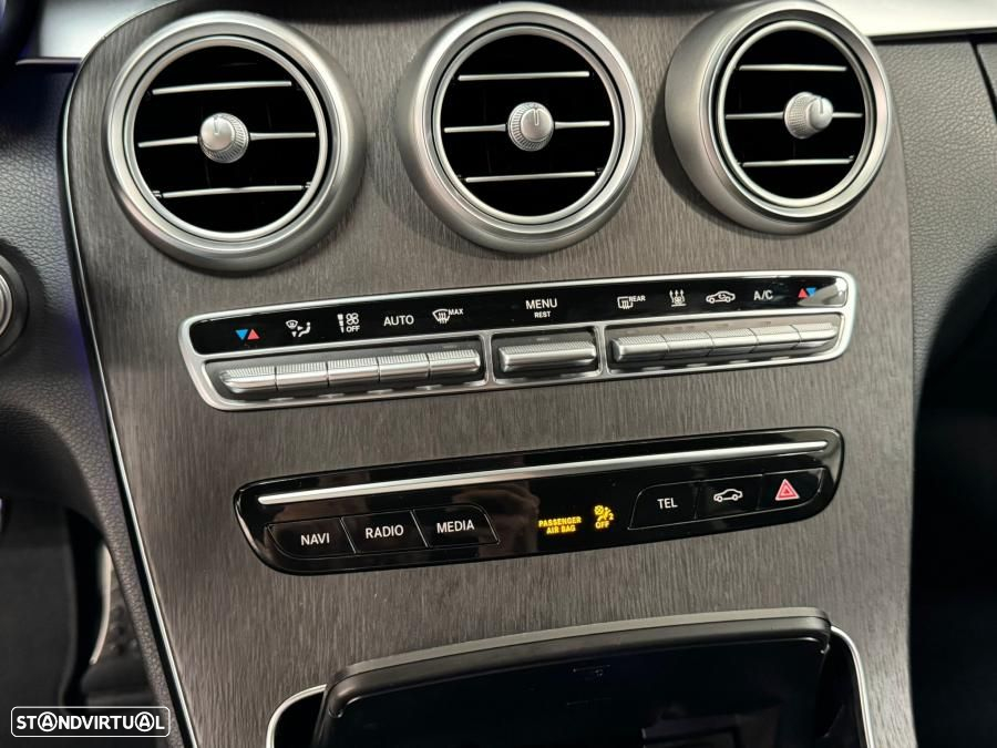 Mercedes-Benz C 300 de AMG Line - 40
