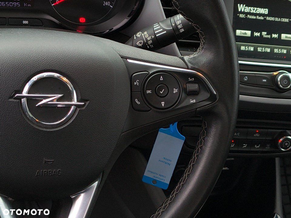 Opel Crossland X - 21