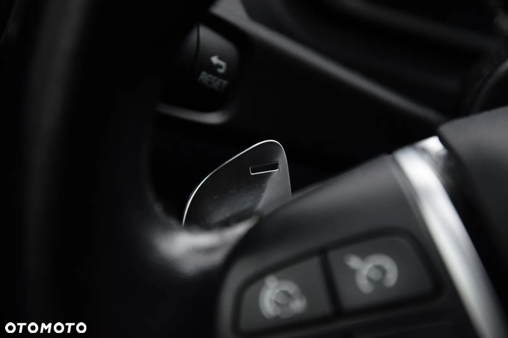 Volvo V40 T3 Geartronic - 9