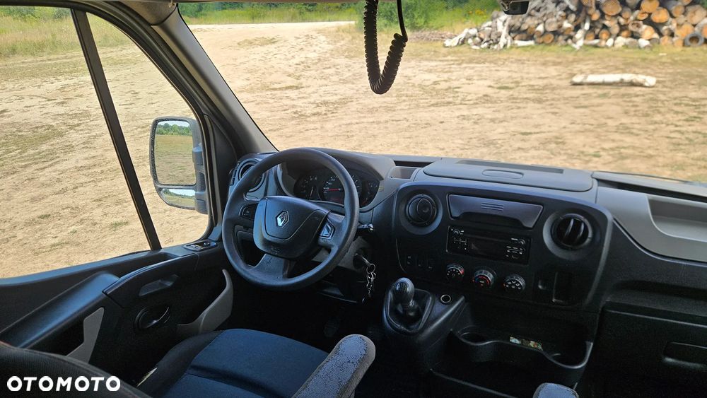 Renault Master - 24