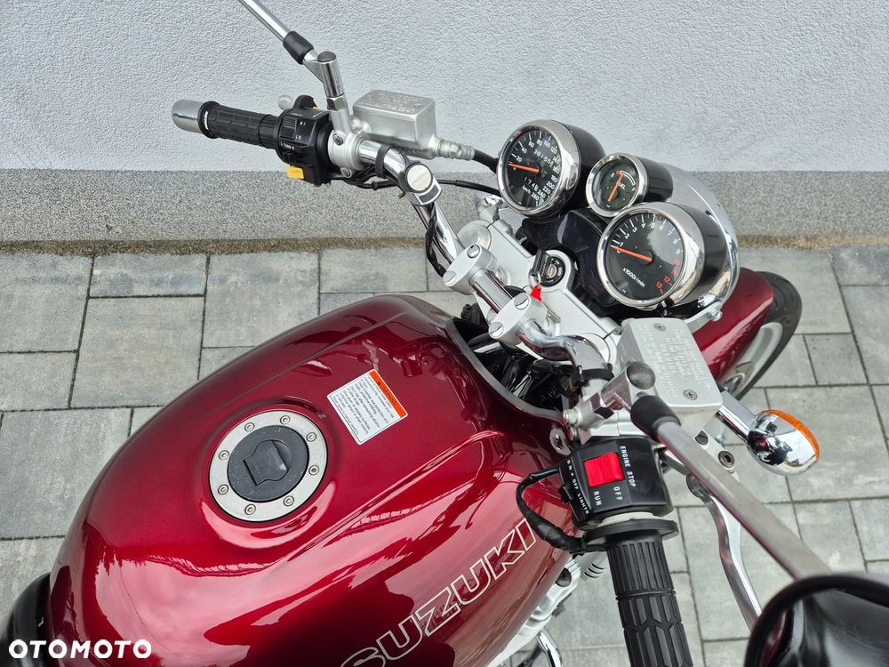 Suzuki GSX - 14