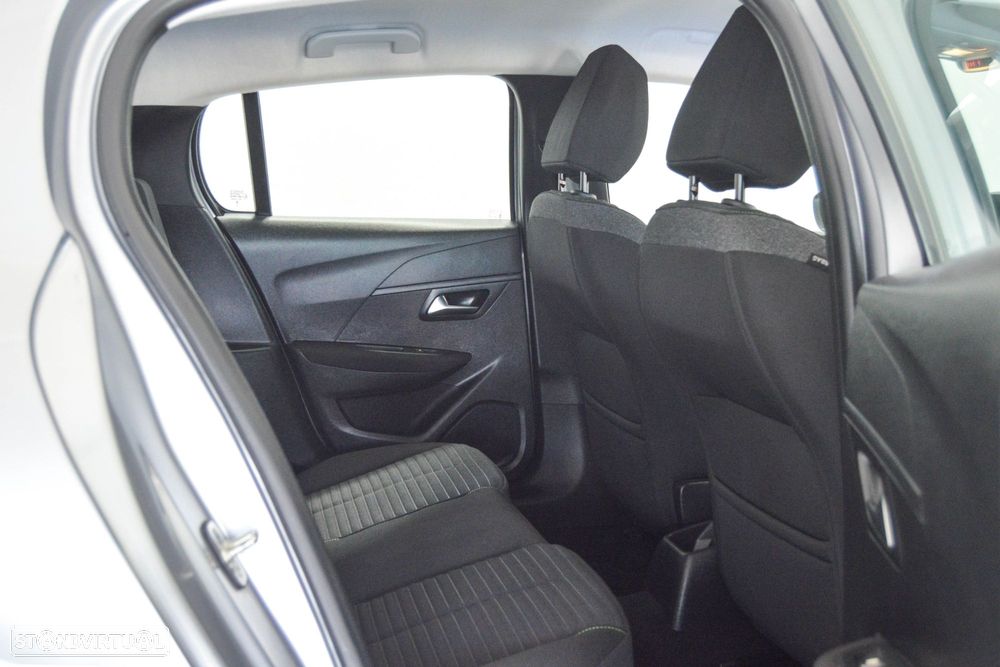 Peugeot 208 1.2 PureTech Active Pack - 46