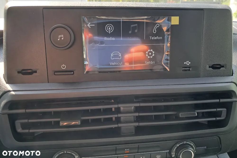 Opel Vivaro Furgon XL - 17