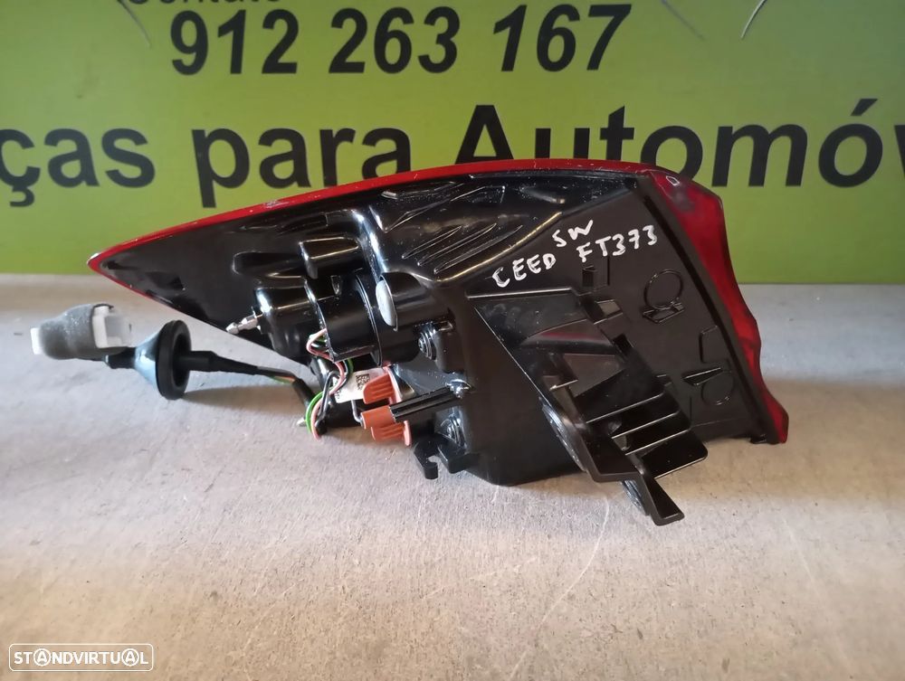 KIA CEED SW FAROLIM DIREITO - FT373 - 4