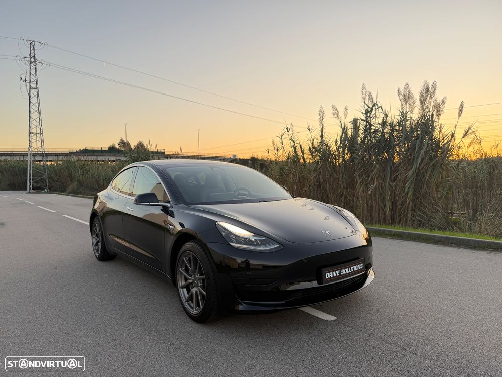 Tesla Model 3 Standard Range Plus RWD - 11
