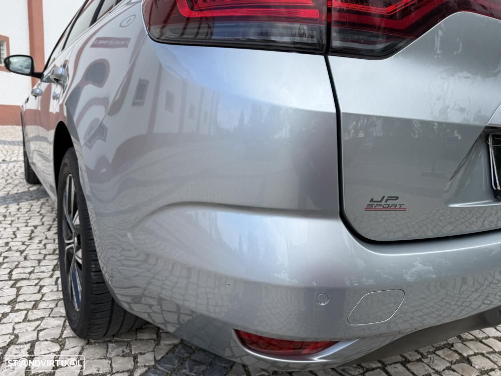 Renault Mégane Sport Tourer 1.5 Blue dCi Limited - 11
