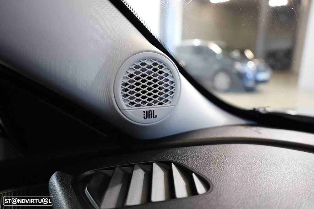 Jeep Avenger 1.2 GSE T3 Altitude - 32