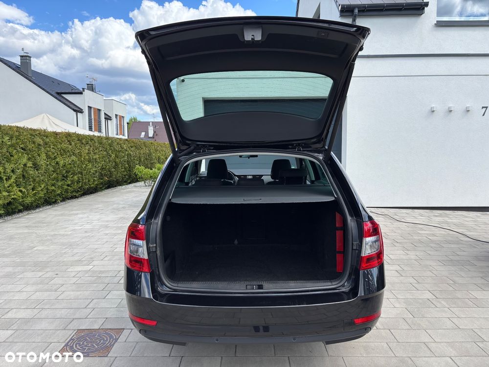 Skoda Octavia 2.0 TSI Ambition DSG - 39