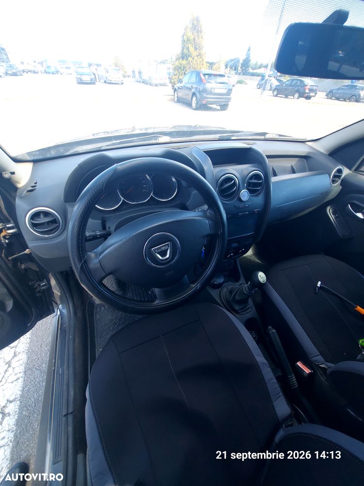 Dacia Duster 1.5 dCi 4x2 Laureate - 3