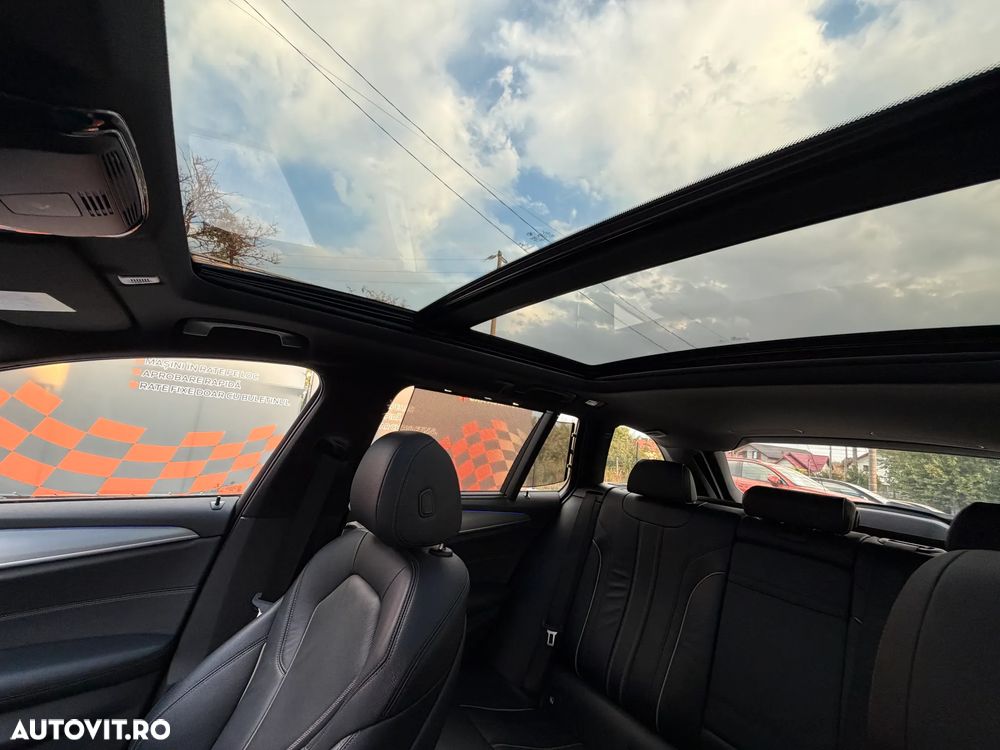 BMW Seria 5 520d Aut. Sport Line - 9