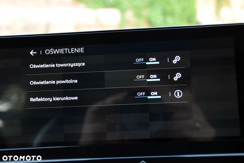 Citroën C4 BlueHDi 130 Stop&Start EAT8 FEEL PACK - 33